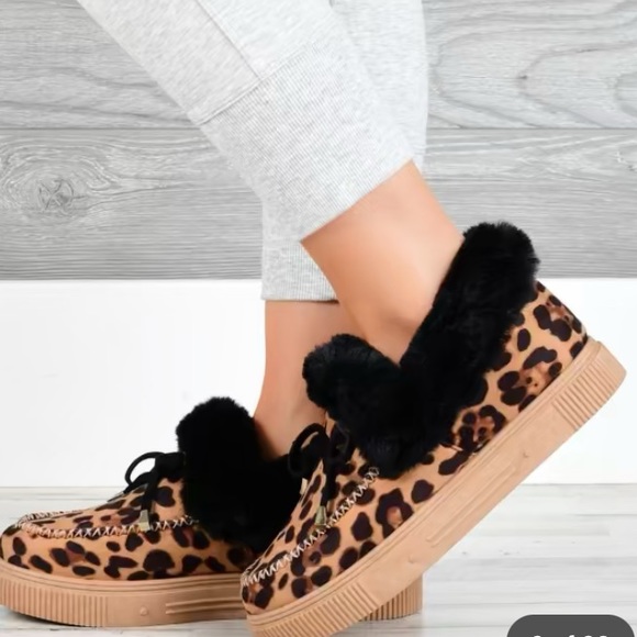 NWOT Loafers - Picture 2 of 11